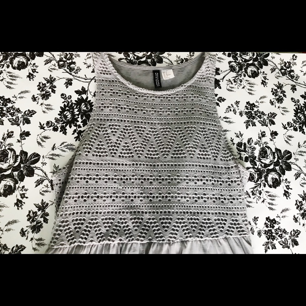 Geometric Gray - Picture 4 of 5